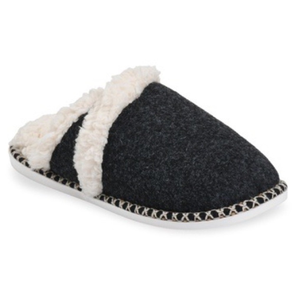 GAAHUU Women’s faux wool & shearling closed too slippers size Small(5-6)